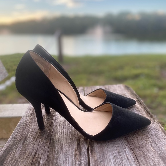 Michael Kors Black Heels - Picture 2 of 7